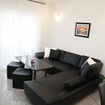 Διαμέρισμα Simic *